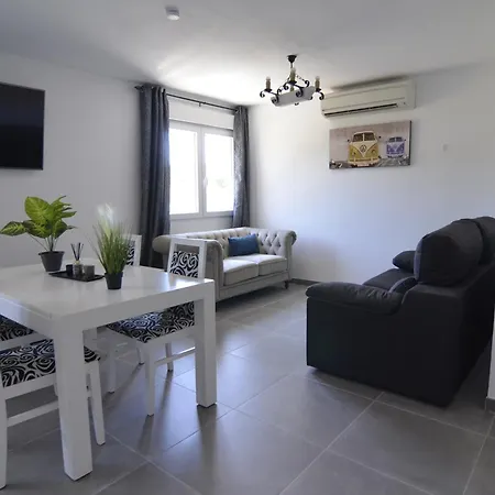 Suena 펜션 톨레도